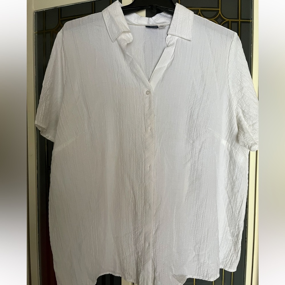 Plus Size 3X White Textured Blouse Basic Editions… - image 1